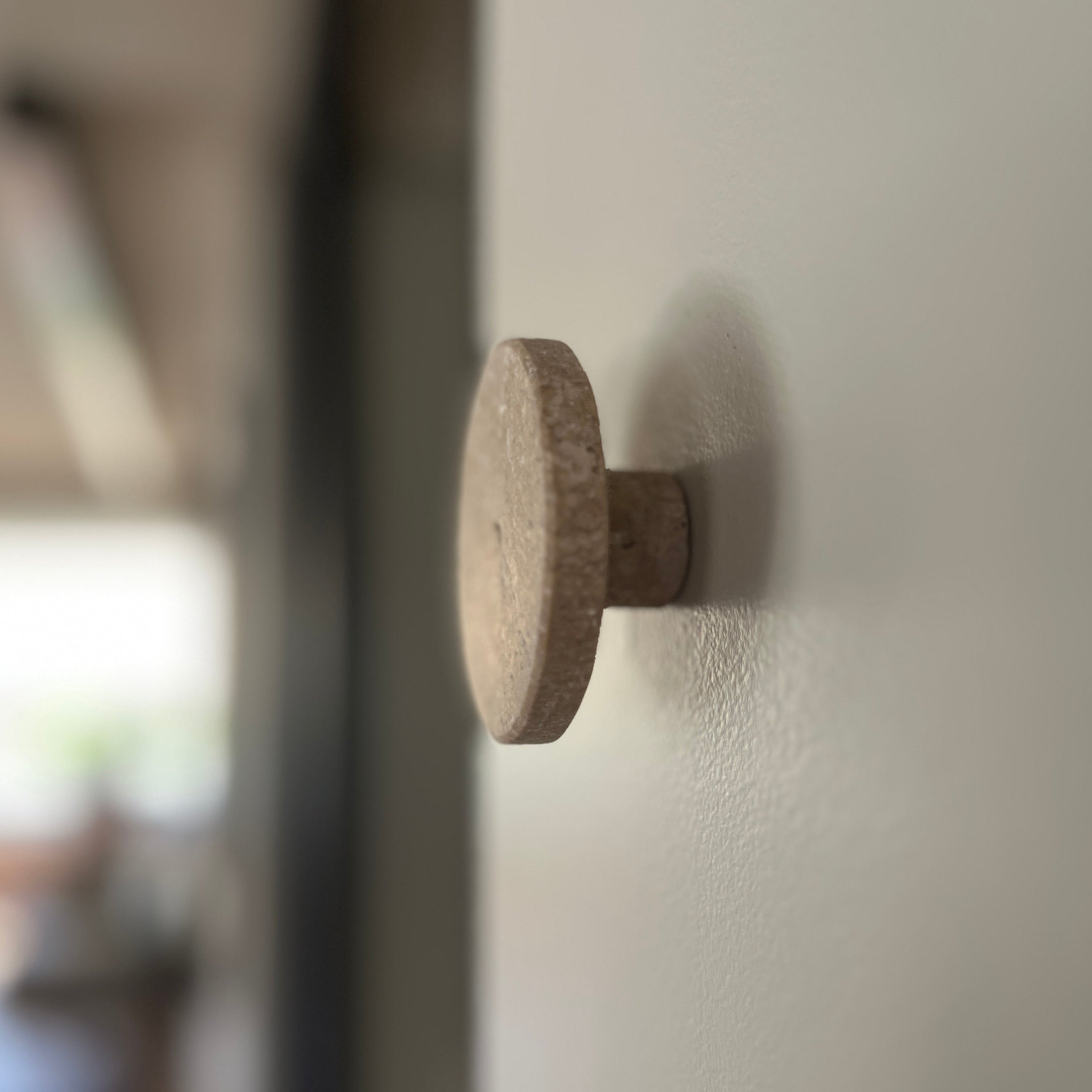 Perchero Mármol Travertino Redondo