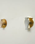 Perchero Hidria + Bronce Carrara